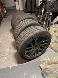 Cerchi e gomme tesla model 3 highland