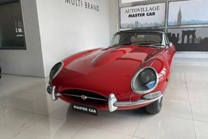 Jaguar E-Type Cabrio da 265 Cv