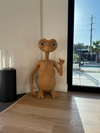 E T l'extraterrestre