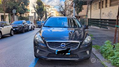 Volvo V40 Cross Country D2 - Tagliandata Volvo 
