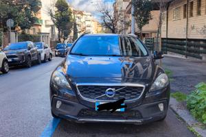 Volvo V40 Cross Country D2 - Tagliandata Volvo 