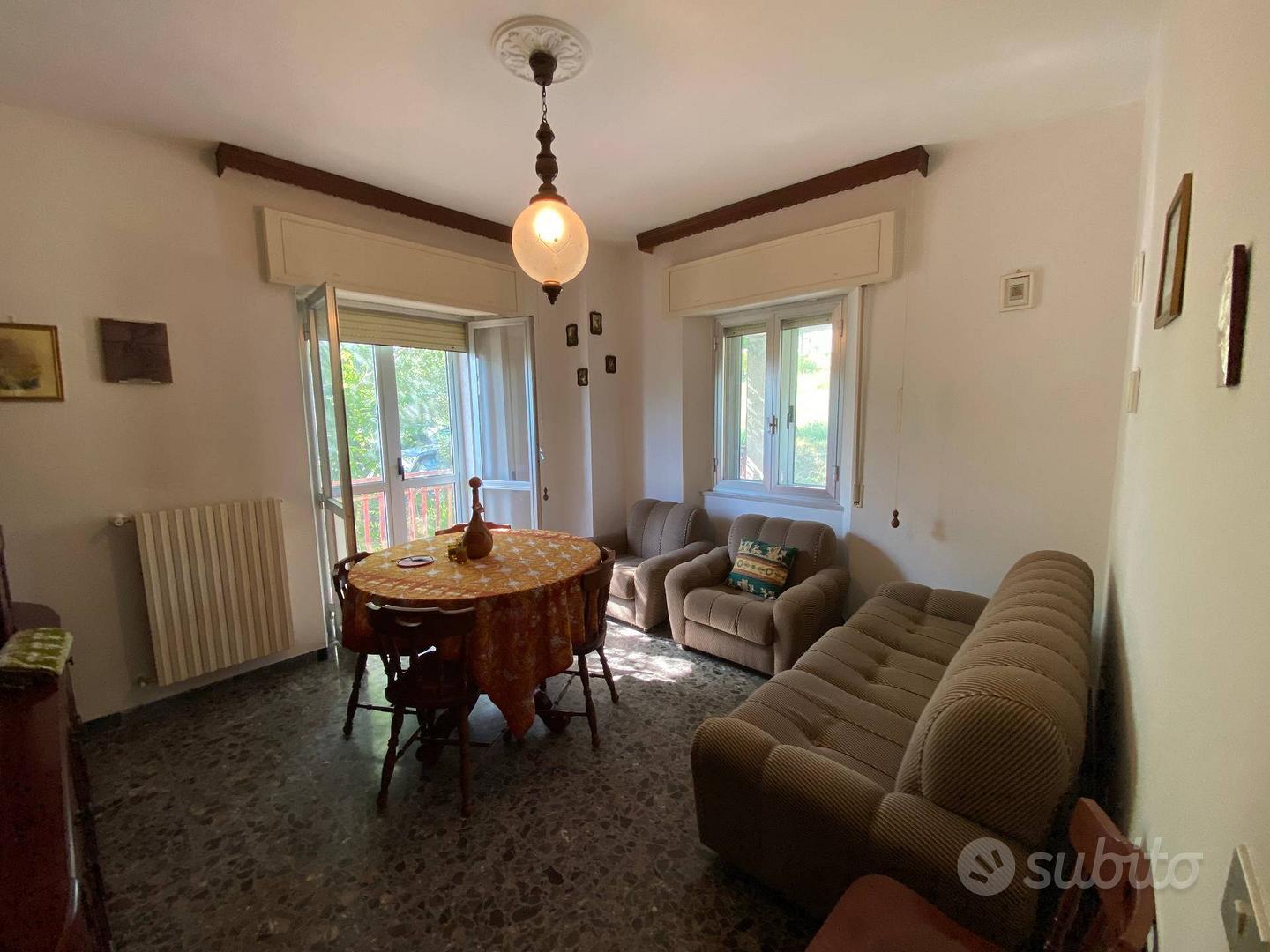 Casale di campagna - Castel di Lama - Vista 3