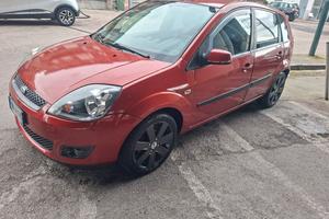 FORD FIESTA UNICO PROPRIETARIO PROV NORD