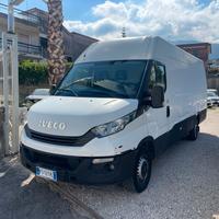 Iveco Daily 35S14 2.3 HPT PL-DC Cabinato 2018