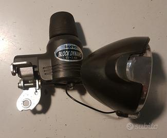 fanalino con dinamo per biciclette