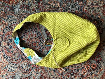 Borsa morbida con manici