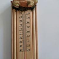 Termometro in legno con tartaruga