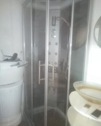 cabina doccia idromassaggio con radio incorporata 
