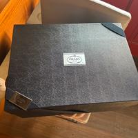 Scatola porta borsa negozio prada originale