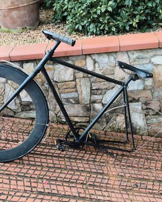 bicicletta con freno a pedale 