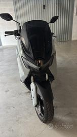 Yamaha Nmax 125 techMax 2025