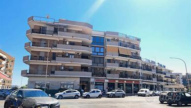 Immobile di 305 m² con più di 5 locali a Siracusa