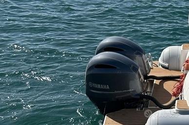 MOTORI FUORIBORDO YAMAHA 2x150 Cv