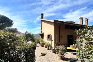 PORZIONE DI QUADRIFAMILIARE A TREVIGNANO ROMANO