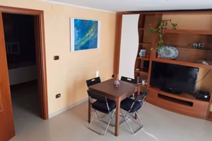 Molfetta Appartamento ristrutturato trivani centro