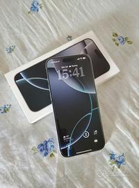 Scambi.o Iphone 16 Pro Max bianco 256gb