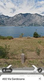 Terreno fronte lago di Garda Malcesine