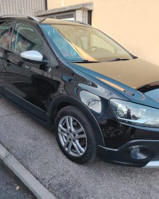 VOLKSWAGEN Polo Cross 1.4 TDI DSG BlueMotion Tec