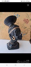 Busto di porcellana donna Masai 