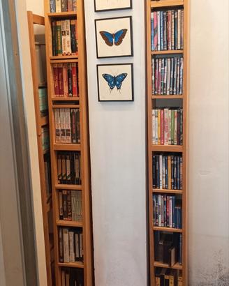 Porta CD-DVD in legno come nuovo 