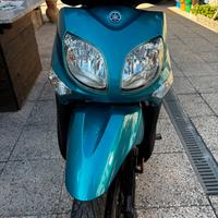 Scooter Yamaha Xenter 125