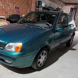 Ford Fiesta ghia 