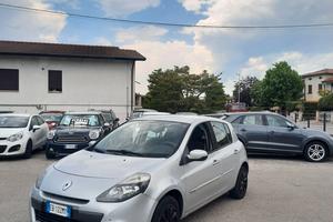 Renault Clio 1.5 dCi 65CV 5 porte OK NEOPATENTATI