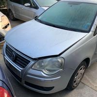 Ricambi Volkswagen Polo 2006 - Veicolo per ricambi