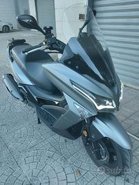 Scooter Kymco Xtown 300