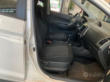 Hyundai i20 1.2 5p. BlueDrive GPL Sound Edition