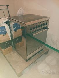 Piano cottura con forno