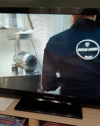 TV LCD 32" PANASONIC