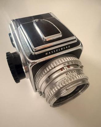 Hasselblad 500 c + planar 80 mm g 2..8
