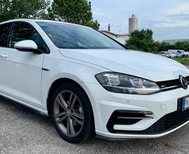 Volkswagen Golf 5p 1.6 tdi Sport 115cv DSG R LINE