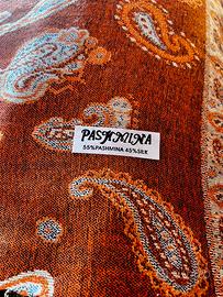 Pashmina decorata pregiata 55% pashmina 45% seta