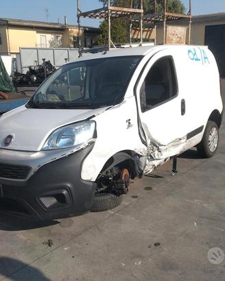 FIAT FIORINO 1.3TD 225A2000 demolito per ricambi