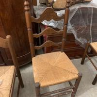 Sedie varie legno e intrecciate