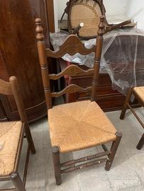 Sedie varie legno e intrecciate