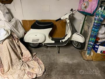 Vespa 50 Special
