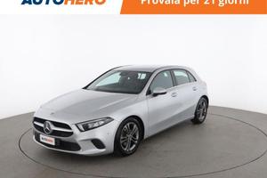 MERCEDES-BENZ A 180 UH72640