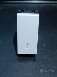 Pulsante Vimar ATRÉ 19008