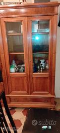 Vetrina/Armadio del 1900 in noce