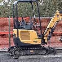 Mini escavatore yanmar vio 17