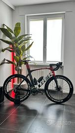 TREK MADONE SLR9 2023