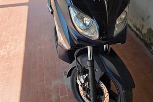 yamaha x max 250
