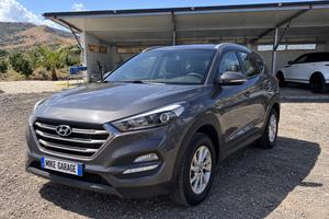HYUNDAI TUCSON 1.7 CRDi Xpossible 116 CV — 2015