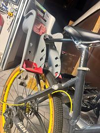 Supporto e seggiolino bici bambino