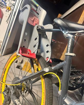 Supporto e seggiolino bici bambino