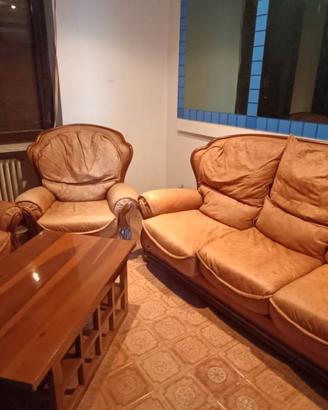 Mobili anni 70, porte, termosifoni in ghisa