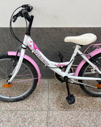 Bicicletta per bambina
